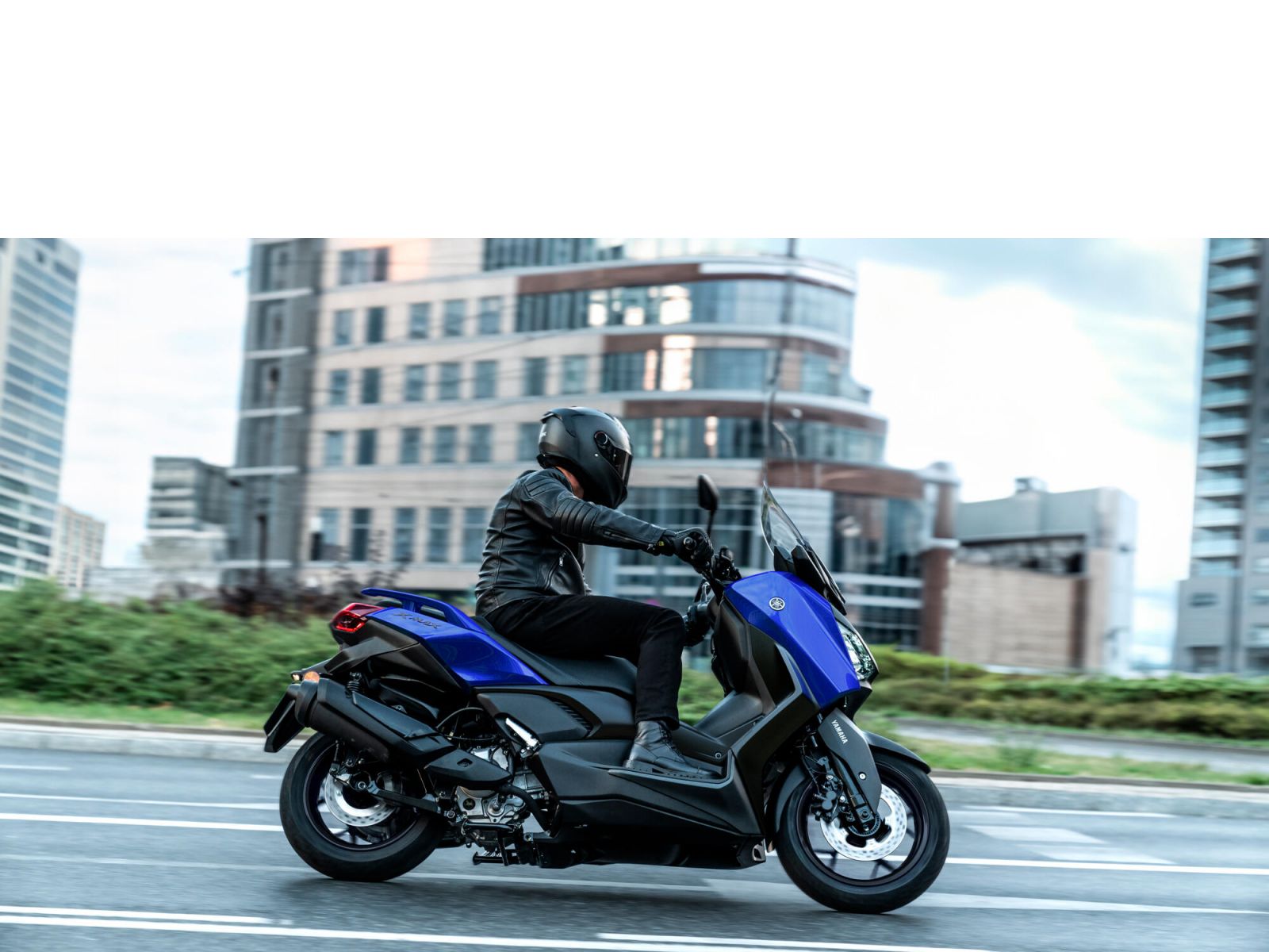 Скутер YAMAHA XMAX 300 (Icon Blue) 2026